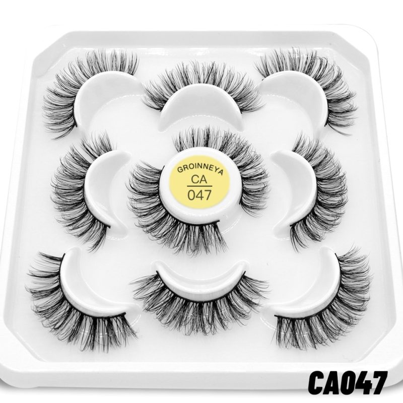 how to get long lush lashes naturally