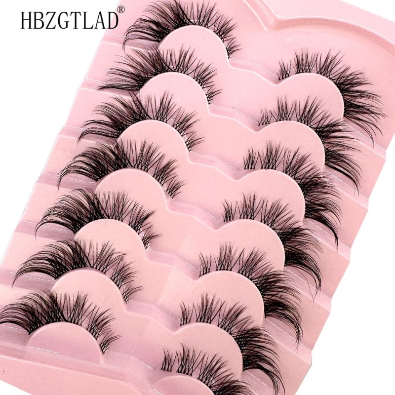 individual lashes only on outer corner