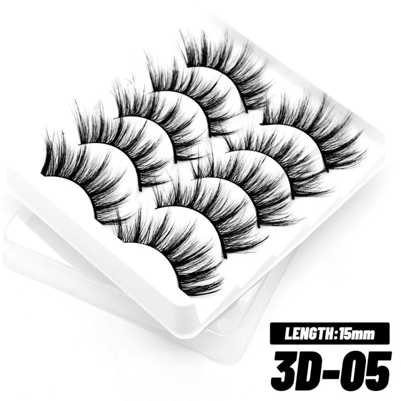 natural whispy lashes